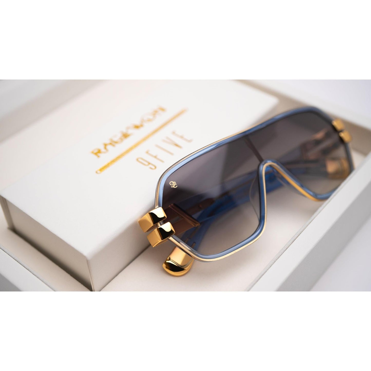 9FIVE x Raekwon Glacier Blue Limited Edition Box Set